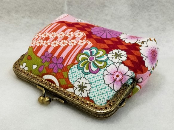 MintSaSa* 日式風格 口金包 古銅色 波浪 扇子 櫻花 紫色 紅色 卡包 第2張的照片