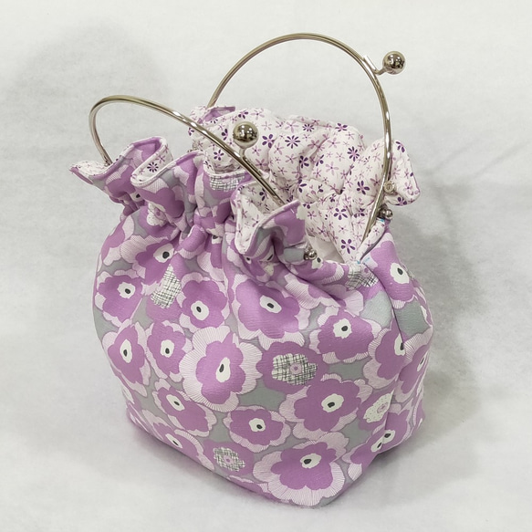 MintSaSa* 紫色花朵 口金包 手提 可背 圓弧銀色 紫色 賞花 野餐 慶典 優雅 古典 第1張的照片