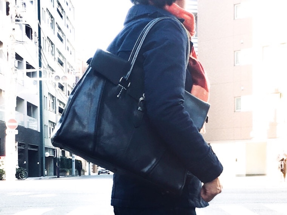 イタリアンレザーの素晴らしいエイジング　フラップが外せる２wayデザイン フラップトートバッグ UNISON DEPT パイピング