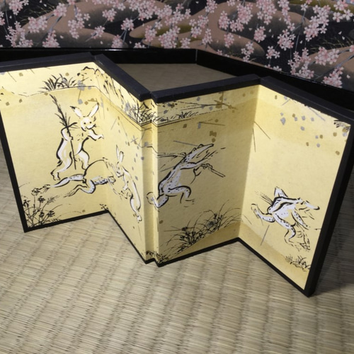 鳥獣戯画 四曲一隻ミニ屏風 立体・オブジェ J style art Kz 通販 鳥獣戯画 四曲一隻ミニ屏風 立体・オブジェ J style art Kz 通販