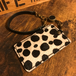 ハラコ素材 ダルメシアン柄白黒 パスケース 革の色 金具の色 選べます