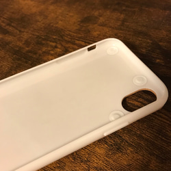 本革 iPhoneケース オレンジ色 名入れ刻印無料 オリジナル スマホケース 3枚目の画像