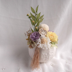 【クリアケース付き】お供え花　まあるい花器の優しい仏花　プリザーブドフラワー 3枚目の画像
