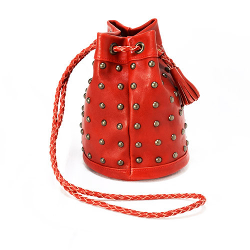 スタッズレザー巾着バッグ 巾着ショルダーバッグ 赤 巾着バッグ 彩創
