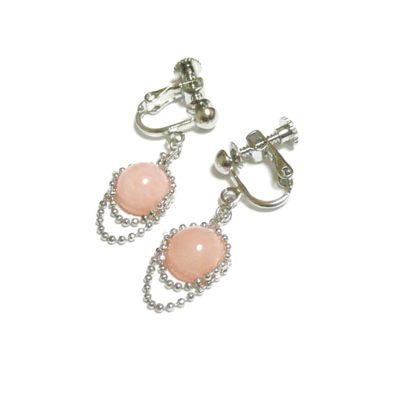 【フリンジ】ピンクオパール(8mm丸珠)のイヤリング 1枚目の画像