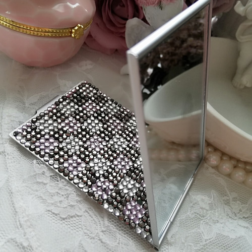 デコﾐﾗｰ*キラキラ*ダミエ柄*ピンク*大人*カワイイ* その他ケース