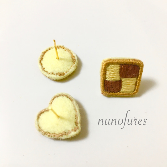 7way 小粒クッキーの刺繍ピアス 5枚目の画像