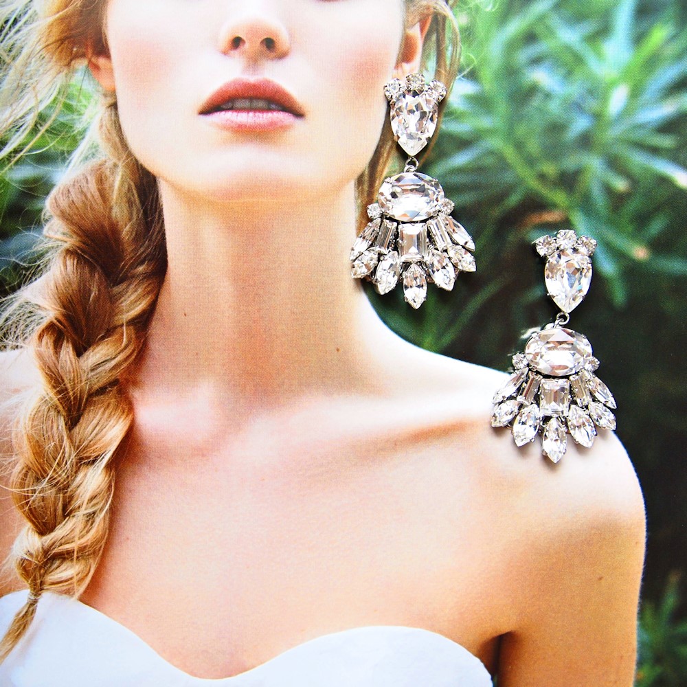 ブライダルビジューピアス / イヤリング【BALLERINA】