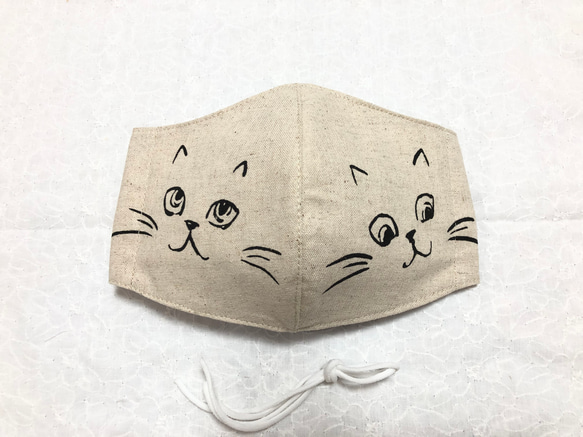 《立体 布マスク》猫ちゃんフェイス ⑥ベージュ ハンドメイドマスク 1枚目の画像
