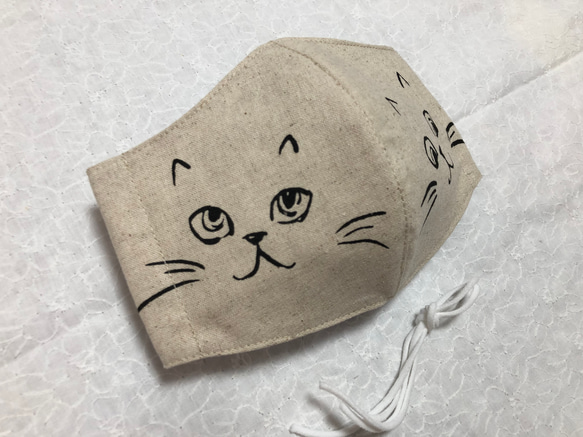 《立体 布マスク》猫ちゃんフェイス ⑥ベージュ ハンドメイドマスク 2枚目の画像