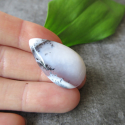 13×9.5mm「ブラッドショットアイオライトサンストーン