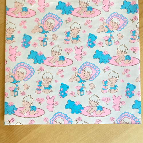 海外紙もの　中古　ヴィンテージラッピングペーパー　ロール アメリカヴィンテージ ラッピングペーパー ベビーちゃん** 包装