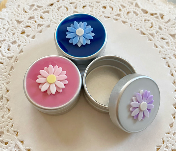 再販！選べる3カラー☆petitマーブルガーベラのアルミ缶ピルケース 3枚目の画像