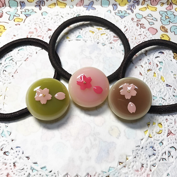 再販✖︎3！選べる3種類☆桜水まんじゅうのヘアゴム2 3枚目の画像