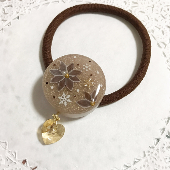 煌めきSnow brown flowerヘアゴム 2枚目の画像