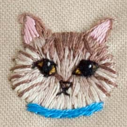 「猫の顔がたくさん！」刺繍がま口ポーチ フレンチピンク 8枚目の画像