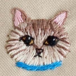 「猫の顔がたくさん！」刺繍がま口ポーチ チアフルピンク 6枚目の画像