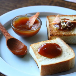 【季節のフルーツバター】いちごバターと柿バター（国産・無添加・無加糖） 2枚目の画像