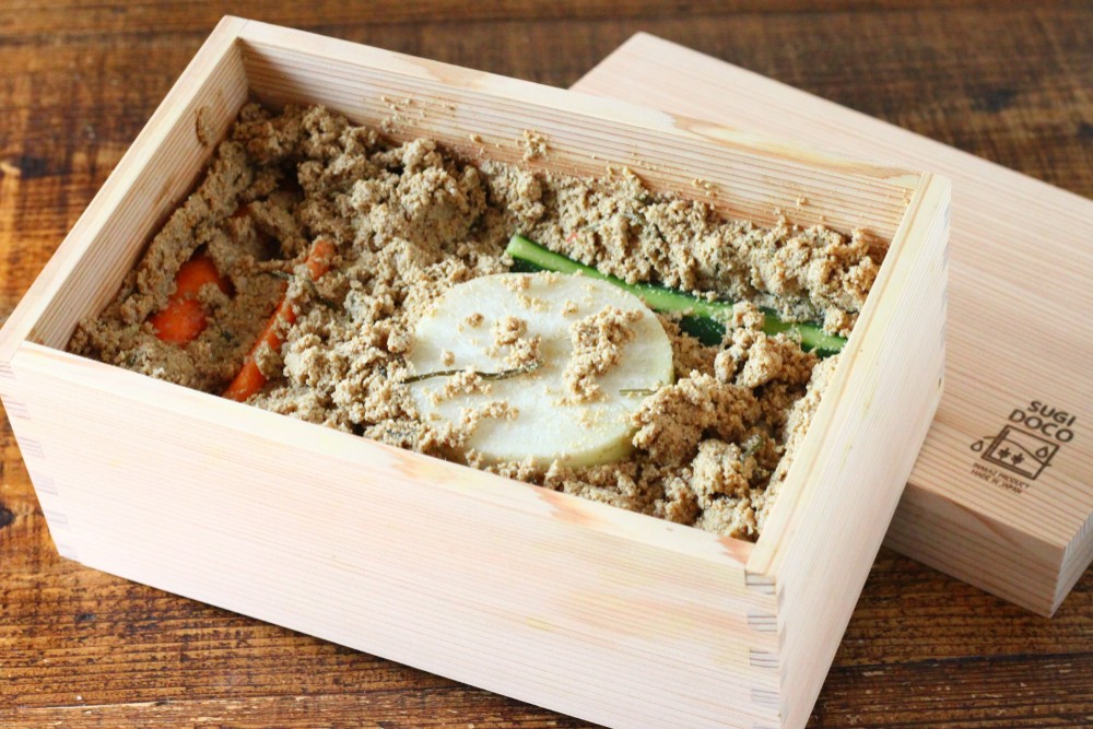 水抜き要らず&すぐに食べれる！熟成ぬか漬け３点セット（杉のぬか箱SUGIDOCO＋熟成ぬか床＋足し糠）
