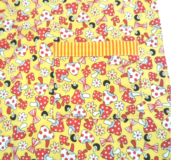 子供用エプロン&三角巾/サイズ: 110～120cm「水玉模様のキノコ」 epus110‐10 3枚目の画像
