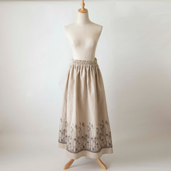 刺繍のスカート　リネン 2枚目の画像