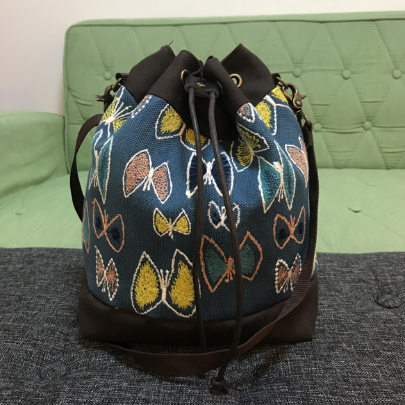 ミナペルホネン 巾着ショルダーバッグ スカイフラワー ブルー  