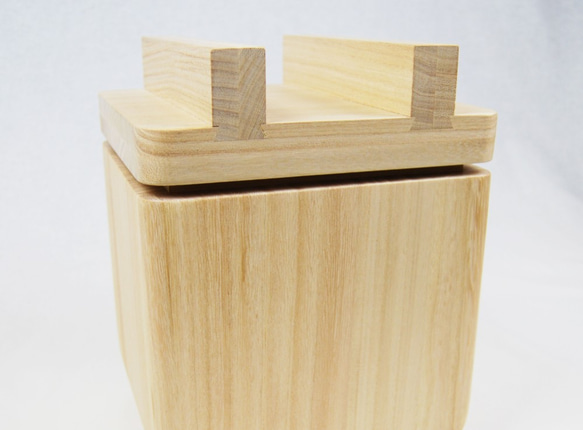 受注生産　桐羽釜の米櫃【木はだ】 受注生産　桐羽釜の米櫃【木はだ】 D1810351412(13750円)