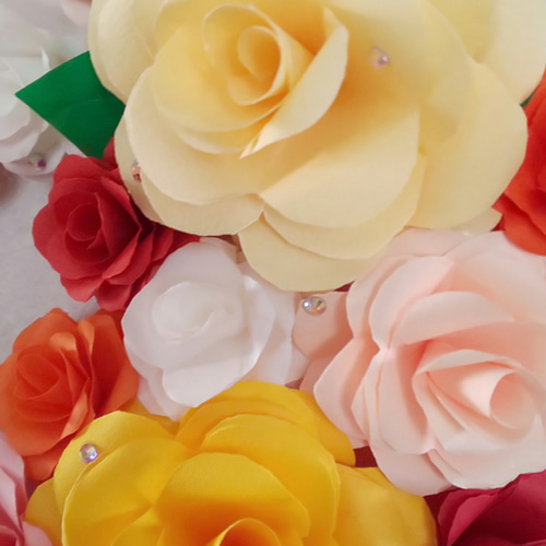薔薇のリース。ばら園です。 it-655975d332500-1200.jpg