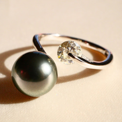 【絕品】大溪地大黑珍珠和大氧化鋯開口戒指【有保修】 第5張的照片