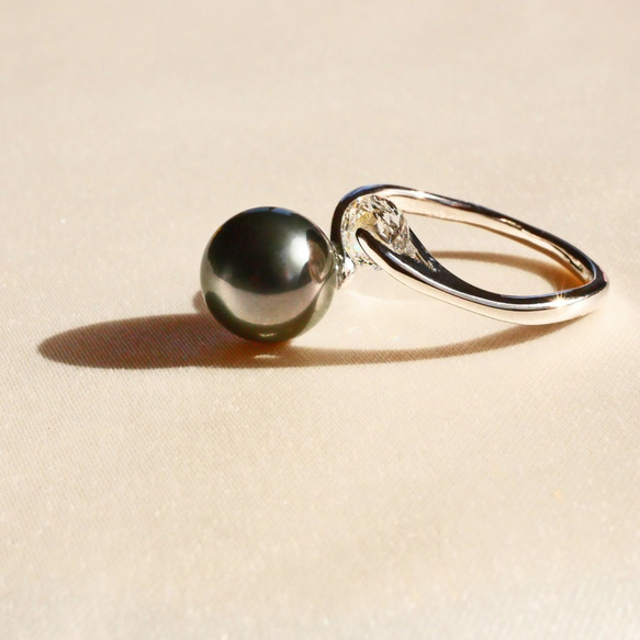【絕品】大溪地大黑珍珠和大氧化鋯開口戒指【有保修】 第8張的照片