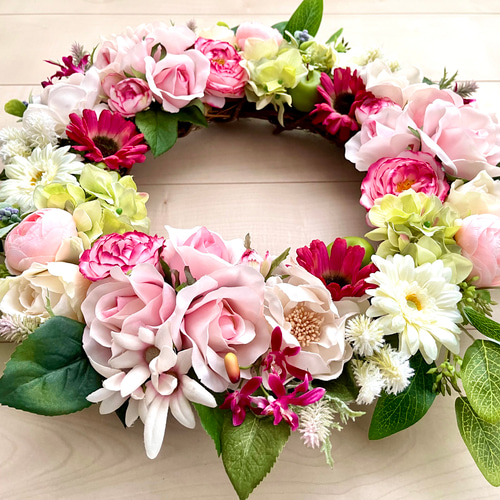 花かんむり　ラナンキュラスのリース、、ハンドメイド　新品 花かんむり ラナンキュラスのリース、、ハンドメイド 新品