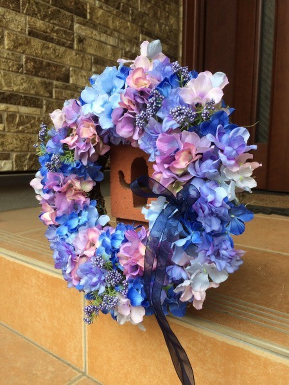 No.wreath-14567/玄関リース/アートフラワー・リース30cm/ブルーあじさいのリース(4) 3枚目の画像