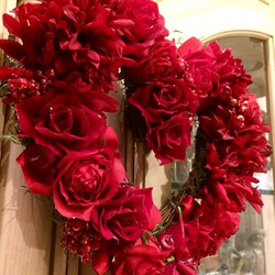 No.wreath-14764/ハート型リース/レッドローズ30cm/バレンタイン/母の日/春リース/アートフラワー造花 3枚目の画像