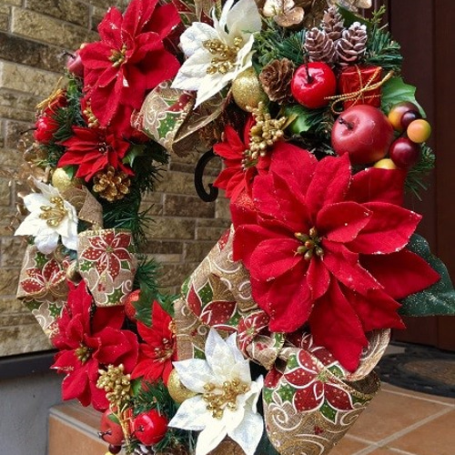 商品名【華】Xmas！♥真っ赤なポインセチアとローズのスワッグリース✳ 冬リース 赤いポインセチアのクリスマスリース♡冬リース♡フラワーリース
