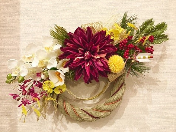No.wreath-14919/お正月しめ縄リース/しめ飾り35x60cm/BIGダリア＆胡蝶蘭（アーティフィシャル造花 3枚目の画像