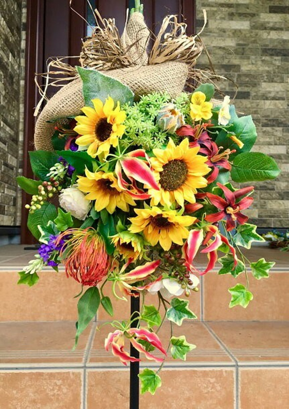 No.wreath-15065/ヒマワリのトロピカル・スワッグ（縦型）/大型  