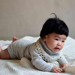 [ああああ私の赤ちゃん]日本の6層糸グレークラウドホワイトリボンスロバータオルスカーフトライアングルタオルビブポケットモデルビブ 3枚目の画像