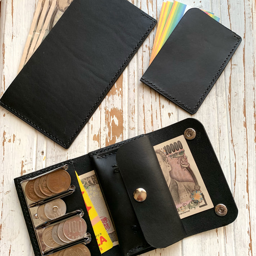 個性が光る三点セット（コインキャッチャーつきコインケース、札入れ
