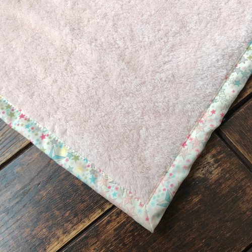 ハンカチタオル リバティ アデラジャ ピンク・ブルー系 ハンカチ