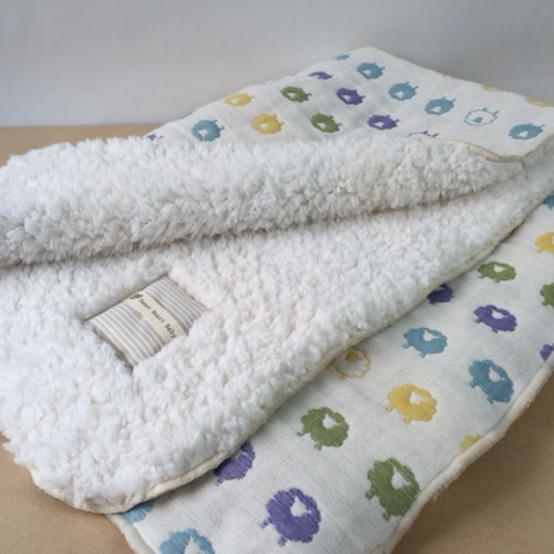 冬用⭐️あったかボア＋6重ガーゼのブランケット（ひつじさん柄  