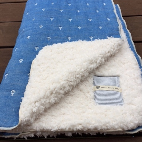 秋冬用⭐️ボア＋6重ガーゼのブランケット（ブルー・イカリ柄） 雑貨  