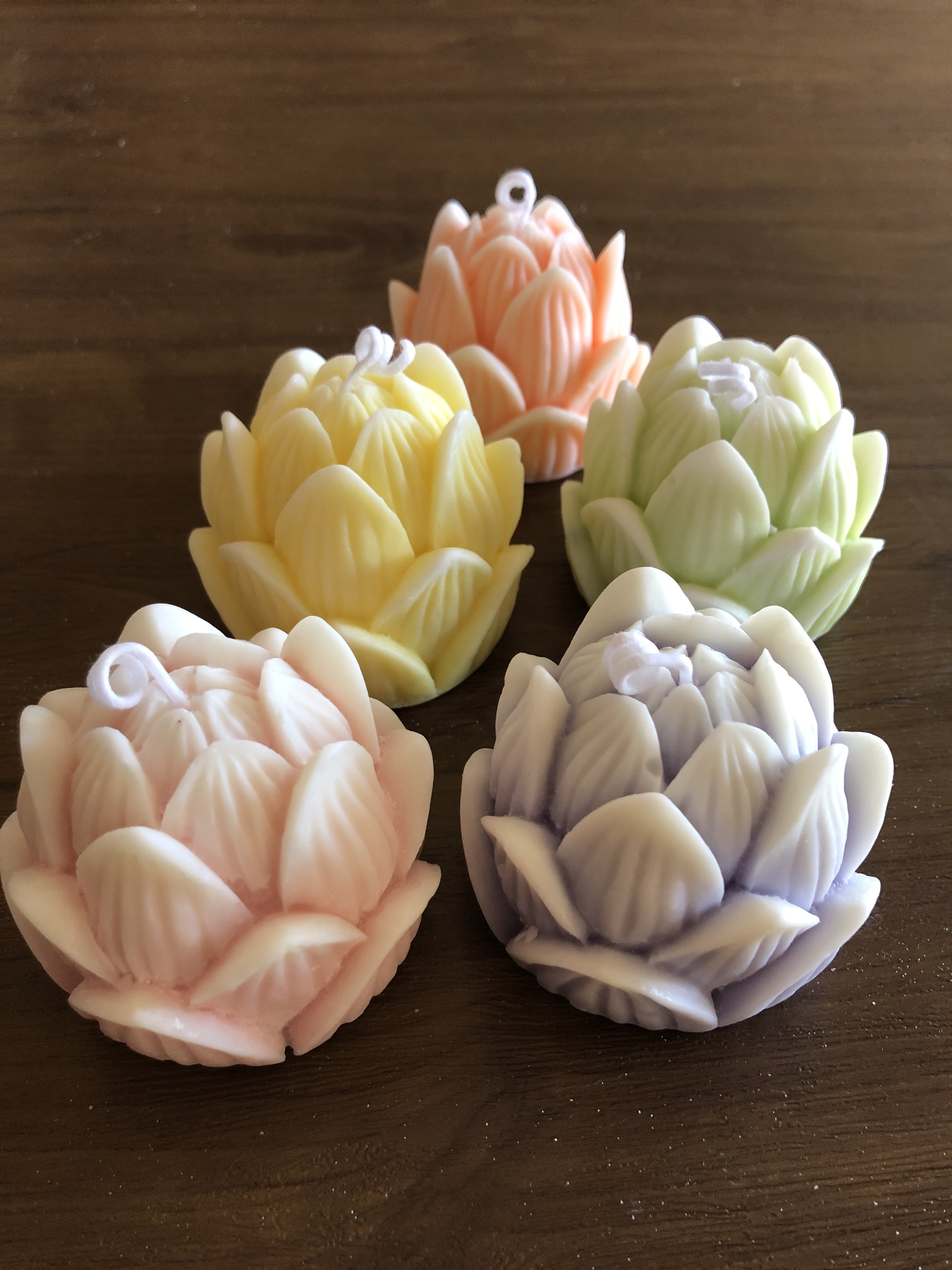 未使用品 オレフォス　桜の花びらのような形のキャンドルホルダー　２個