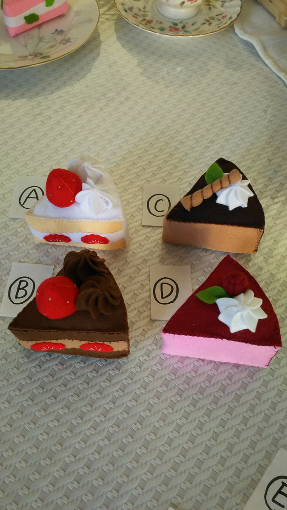 【再販10】おままごとフェルトケーキ☆お好み8個セット 3枚目の画像