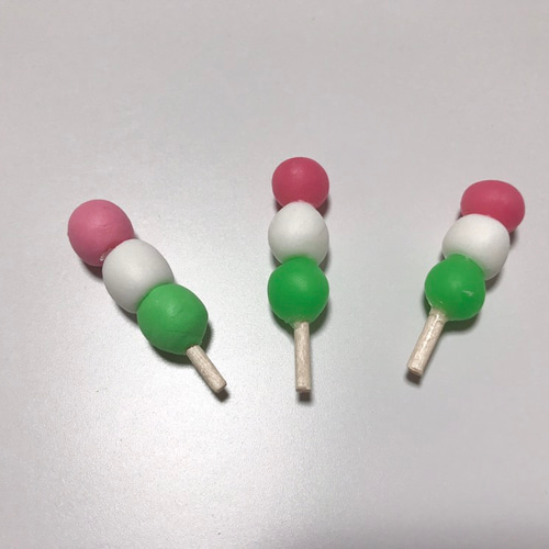 【35％OFF】 受注製作】三色団子 樹脂・レジン 7122473 通販 mini＊mico アクセサリー