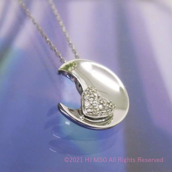 K18WG Diamond lunar pendant 3枚目の画像