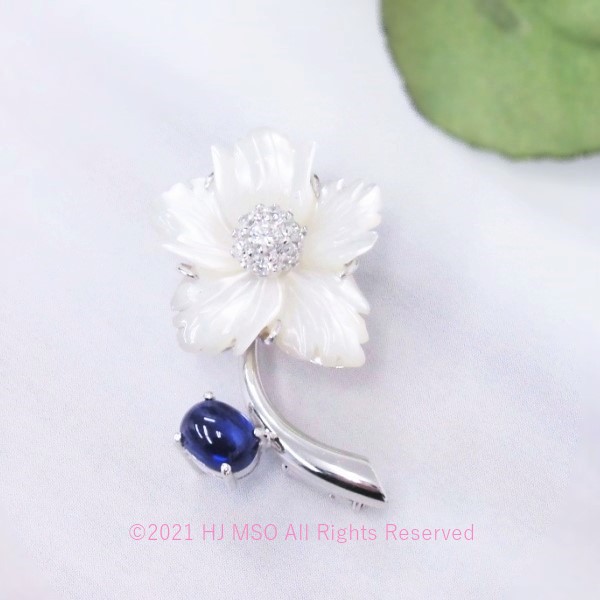 PT900 Botanical art collection brooch