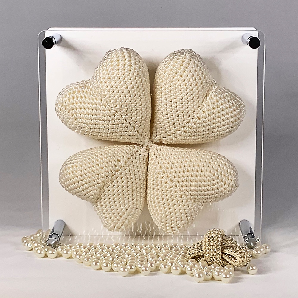 フォトフレーム　小　　シルクぷっくりハート　11.4W001