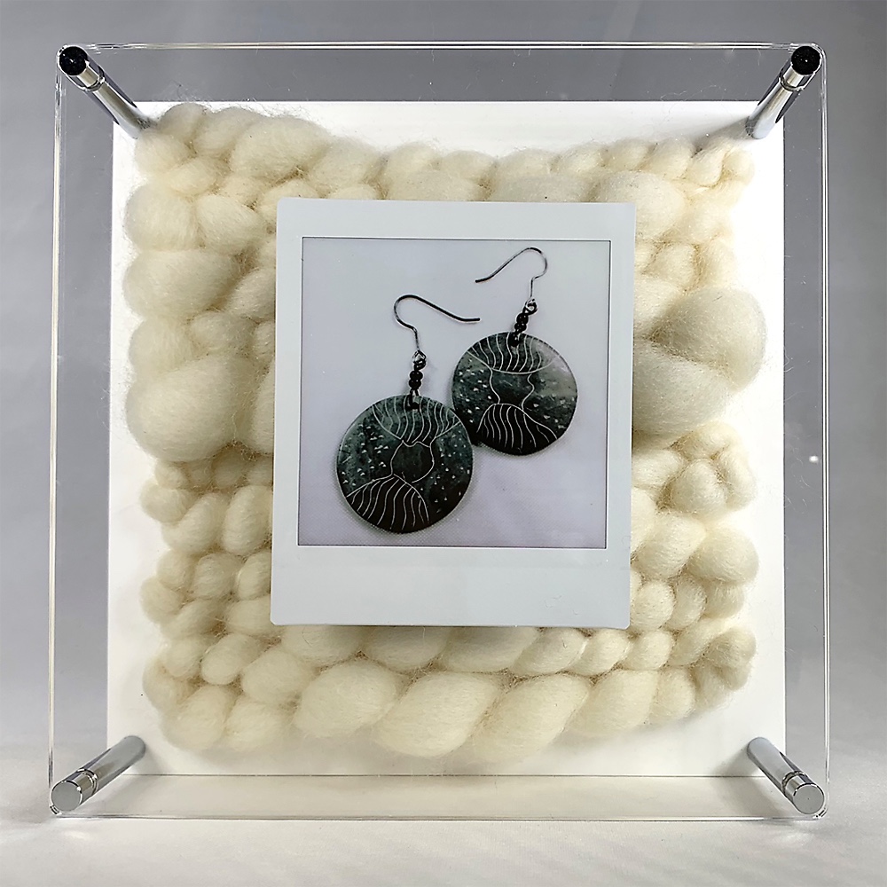 フォトフレーム　中　手つむぎ糸　オフ白　15.5W005