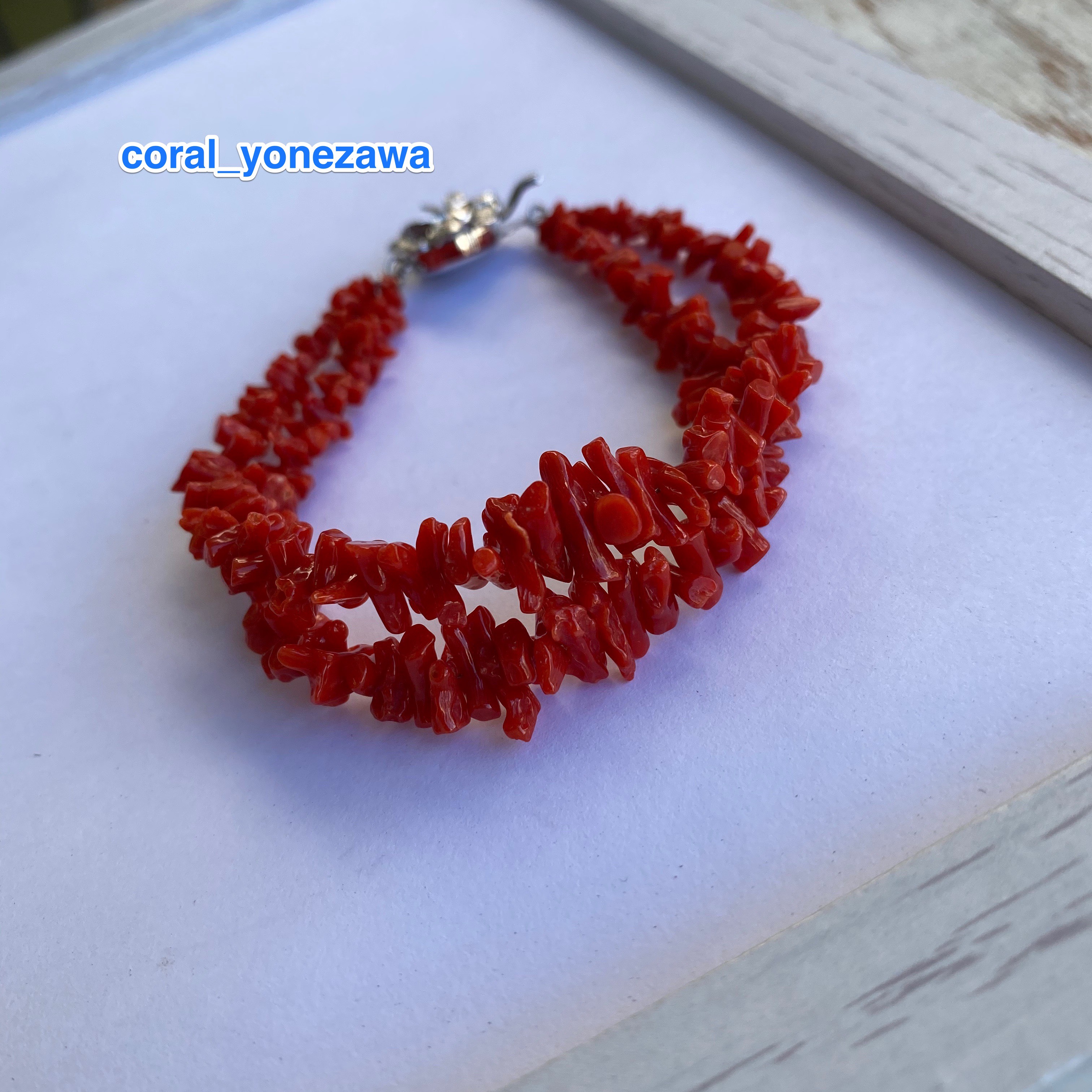 インパクト大☆彡・赤い珊瑚のフェミニン2連ブレスレット〜シルバー製クラスプ〜