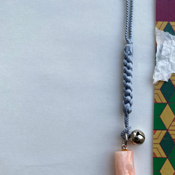 丈夫⭐︎正絹シルク手織紐・宝石珊瑚和風ストラップ根付 7枚目の画像